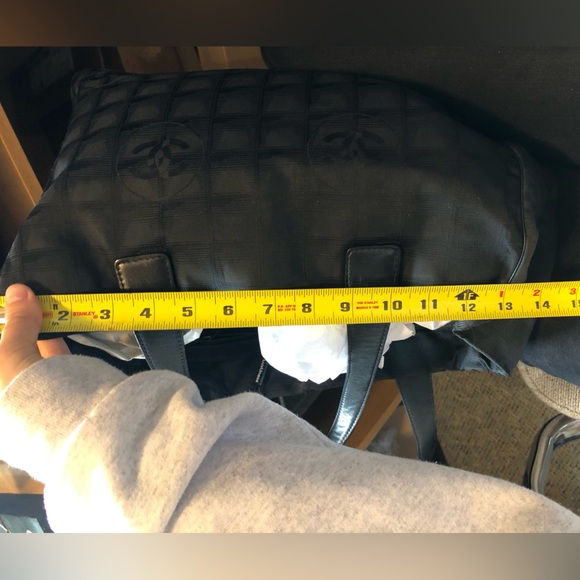 Chanel travel line tote - Picture 3 of 14